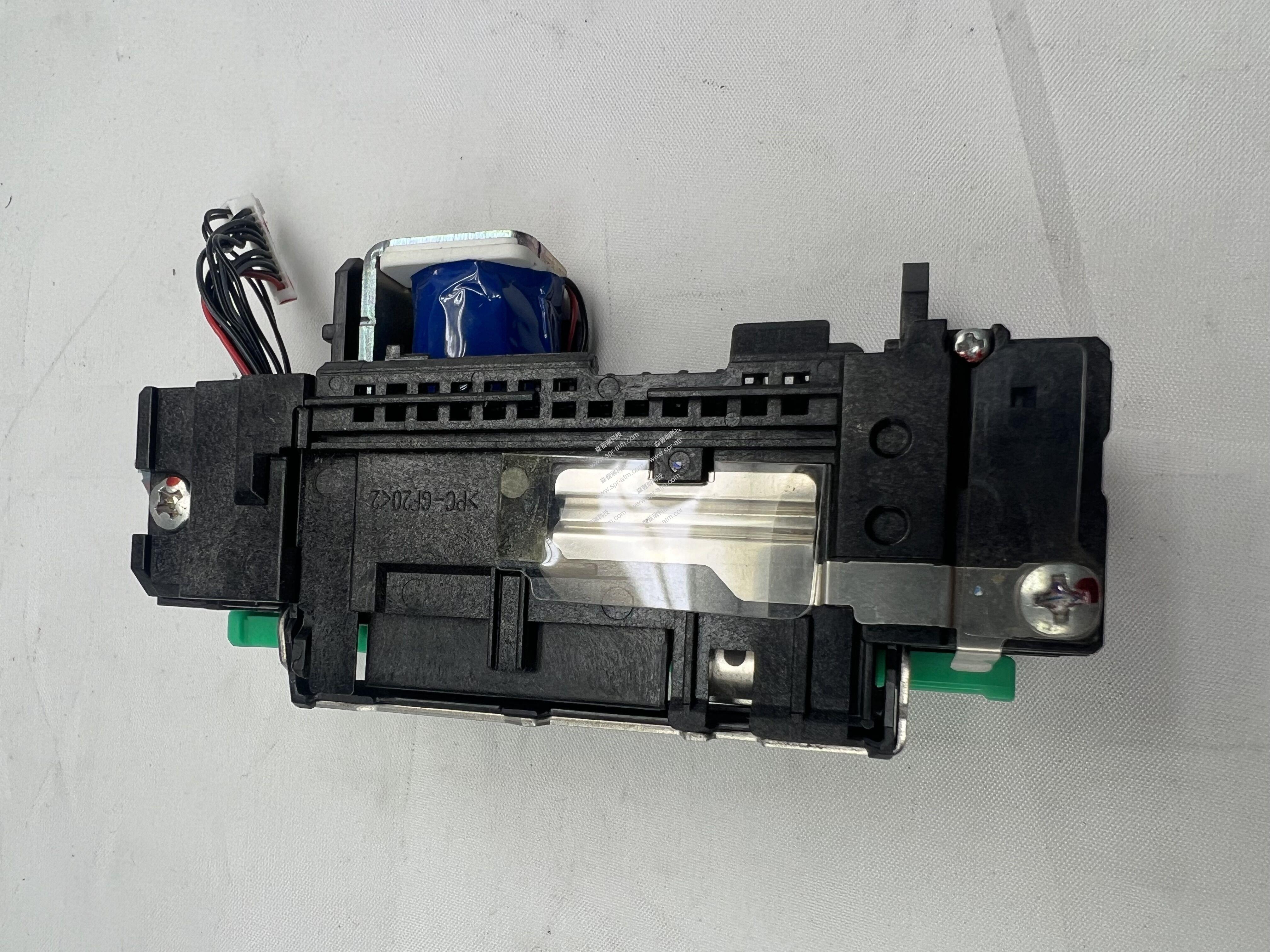 V2G读卡器入卡头下部组件