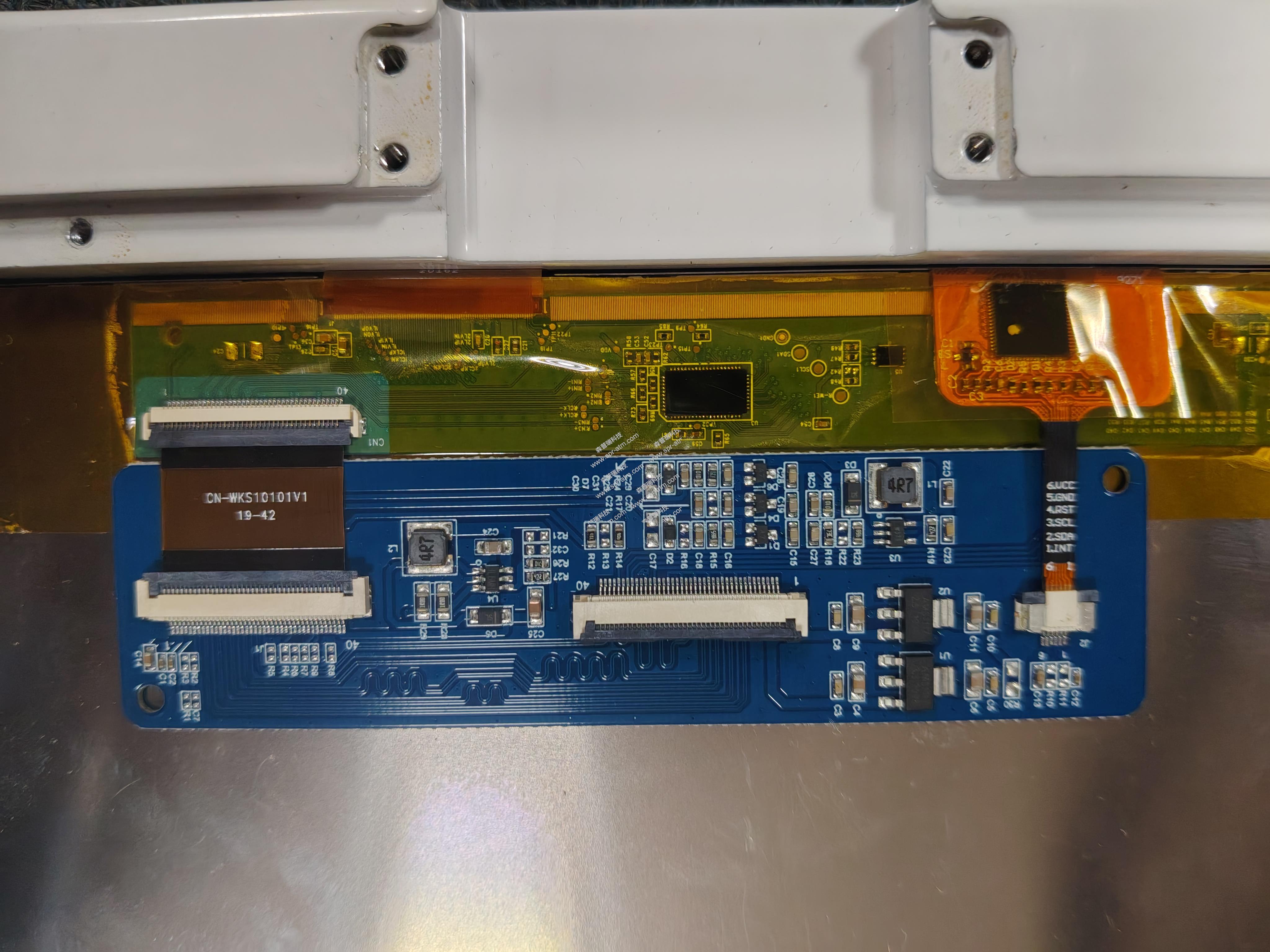 科颐 桌面自助设备CW-S10 显示器