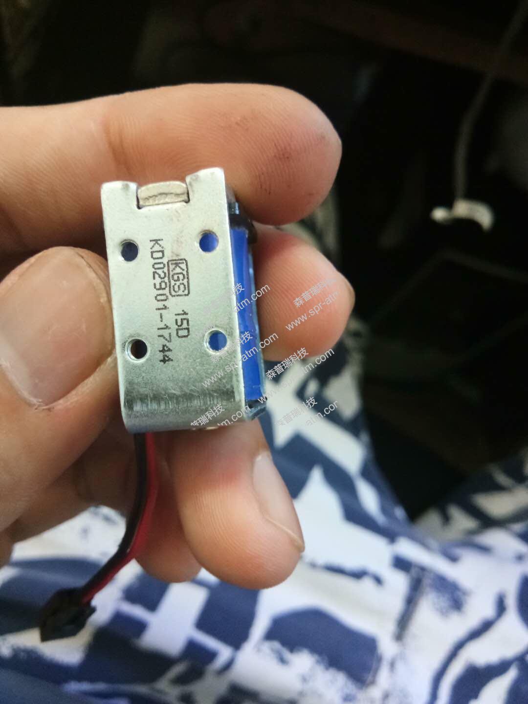 御银A5电磁阀 /K3分离零张控制杆电磁阀DEMG（KD02901-1744)